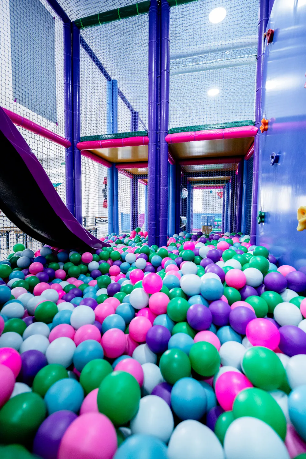 Piscina de bolas de colores